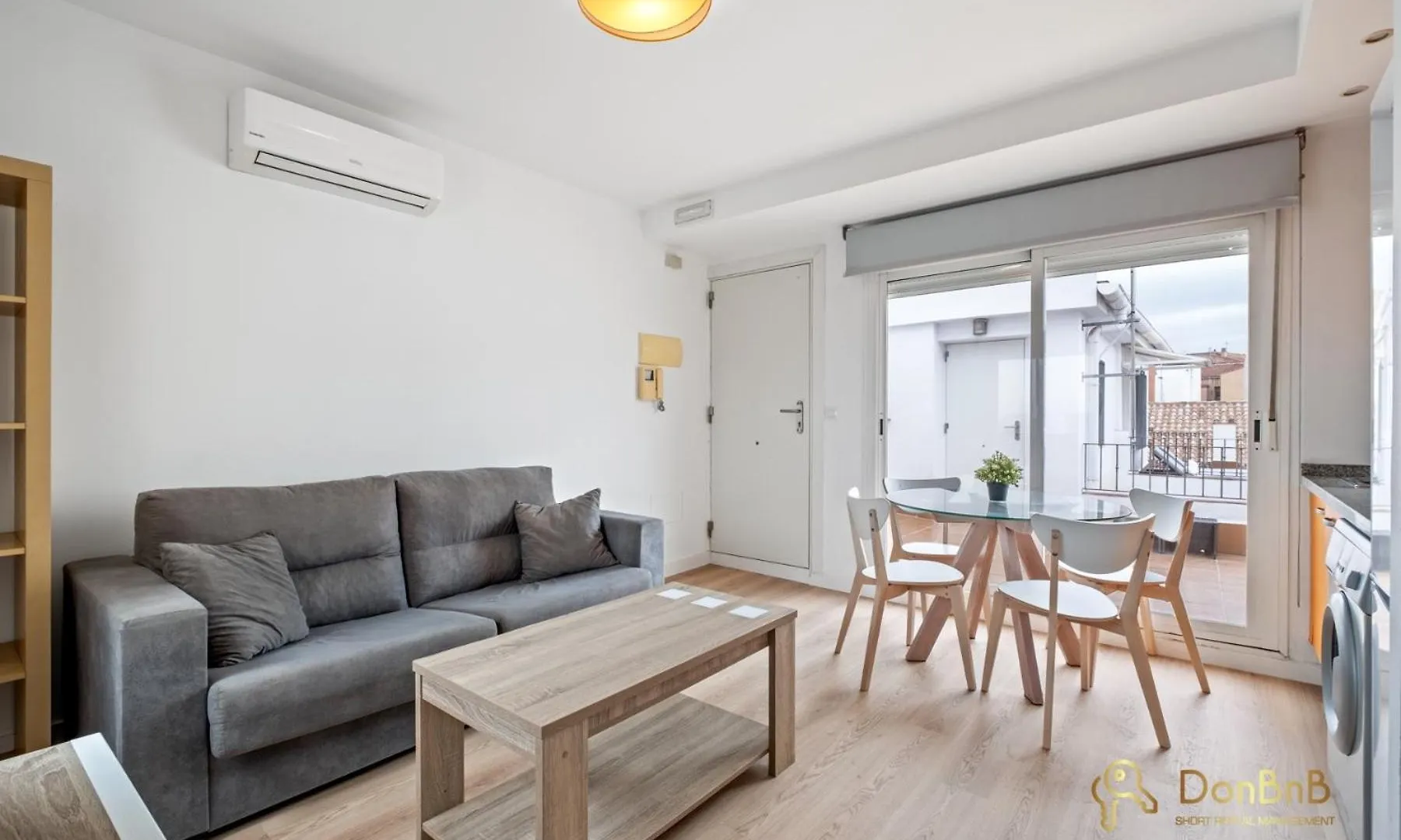 דירות Penthouse In The Heart Of Malaga For 6 People